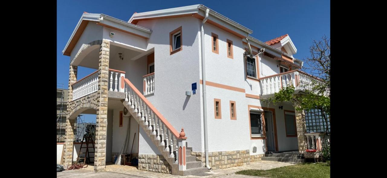 Apartments Galic Nin Exterior photo