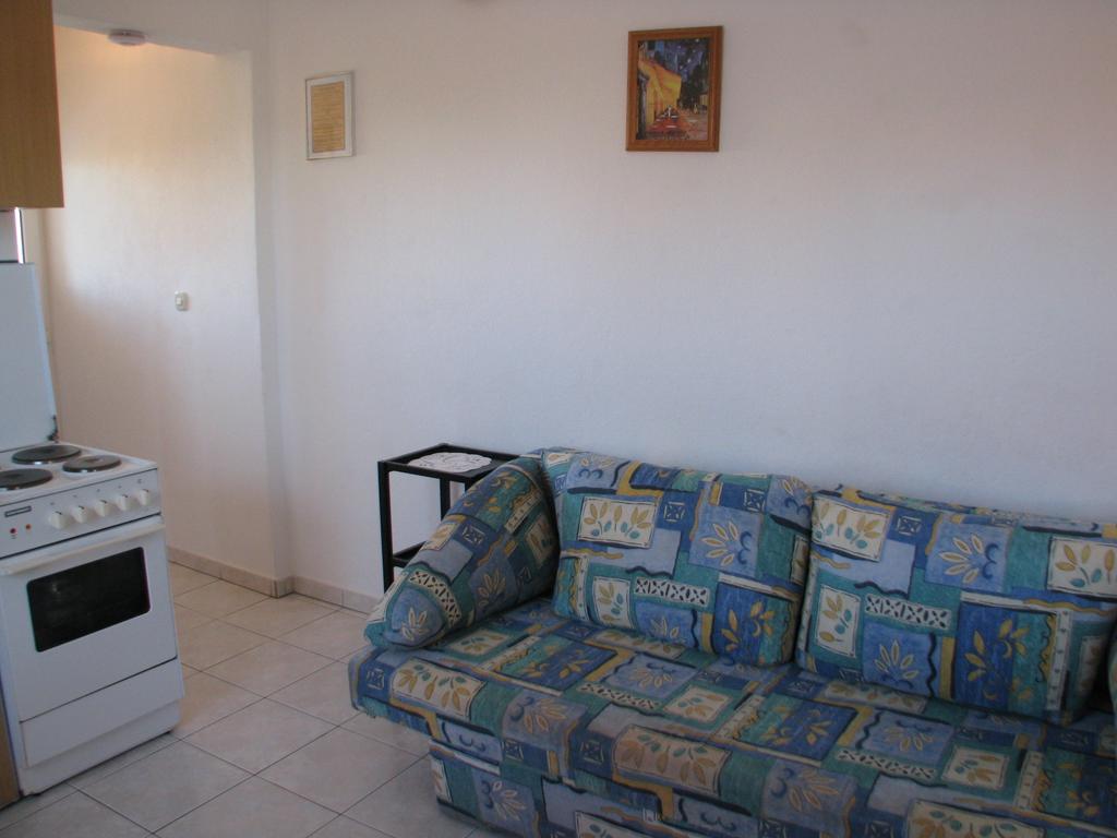 Apartments Galic Nin Exterior photo